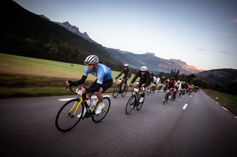 Stage 7 pre bonette peloton